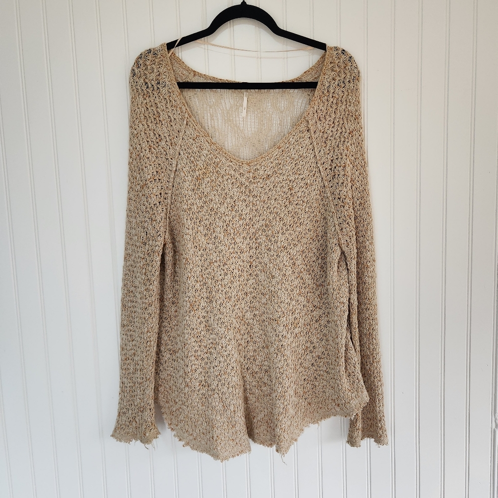 FREE PEOPLE Tan Poppyseed V-Neck Open Knit Boho Beachy Coastal Sweater Small